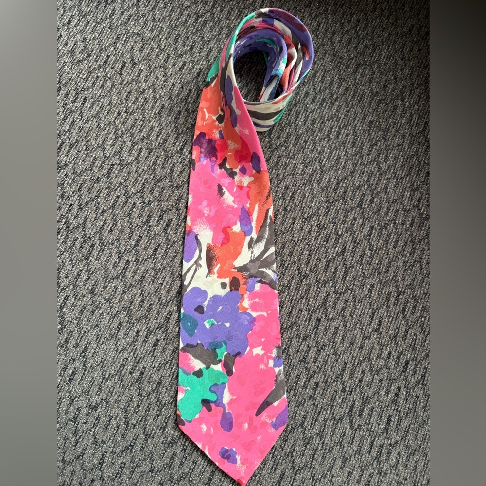 NWOT Steven Land Handmade Silk Floral Men’s Tie